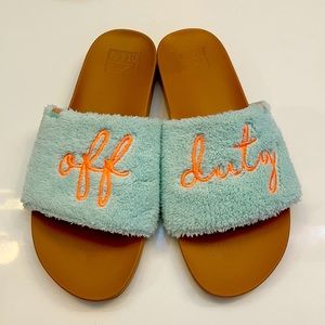 Reef cushion scout mantra off duty fuzzy slides